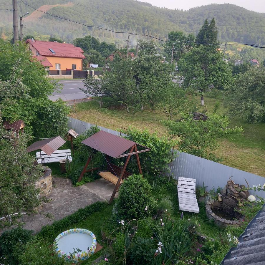 Лаванда Jaremče Esterno foto
