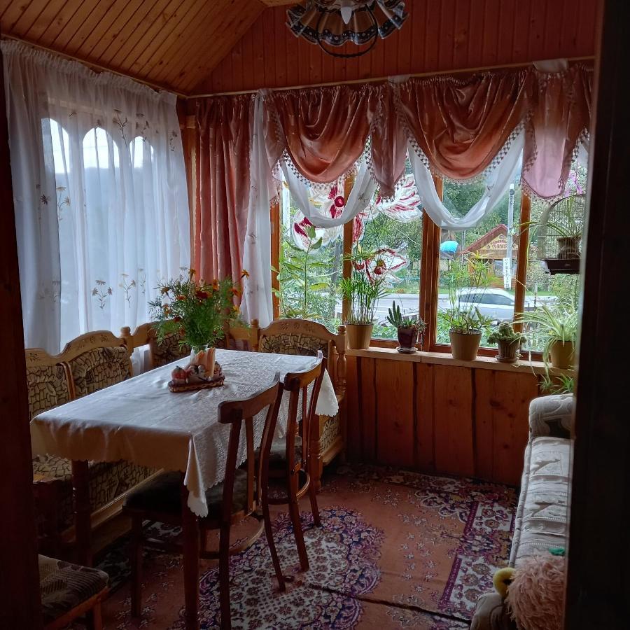 Лаванда Jaremče Esterno foto