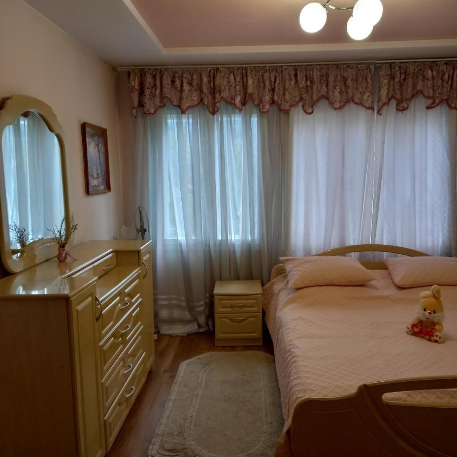 Лаванда Jaremče Esterno foto